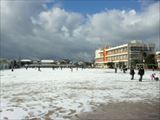 雪遊び