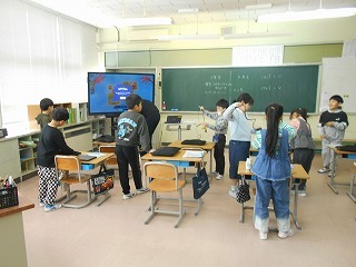 06-