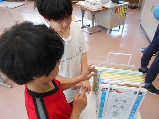 06-