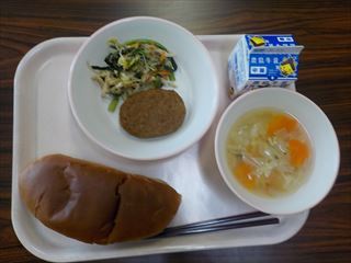 今日の給食です