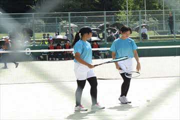 女子ソフトテニス２