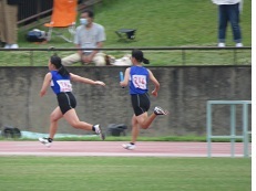 2年女子400mリレー