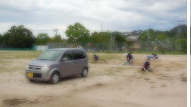 草取り