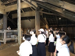 高殿見学2