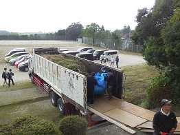 大型トラック1台分