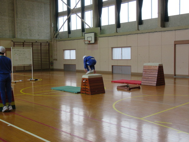 跳び箱運動