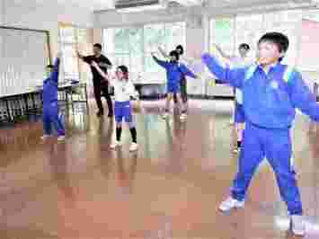 dance2