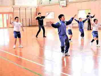dance2