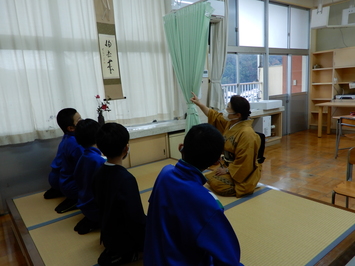 お茶の心を学ぶ３