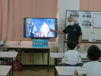 全校朝礼2