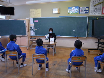 yomikikase2