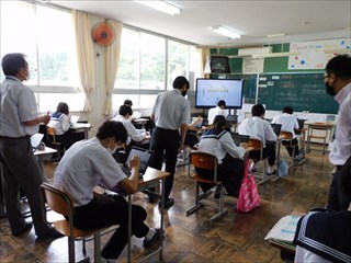 学校訪問の様子5