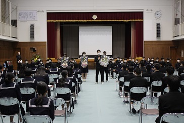 3年生を送る会の様子2