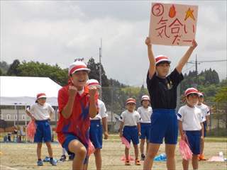 赤組の応援合戦