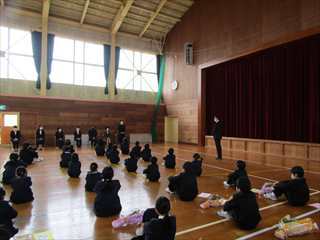 離退任式の様子