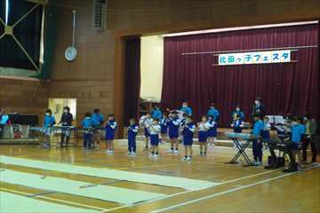全校合奏の様子です