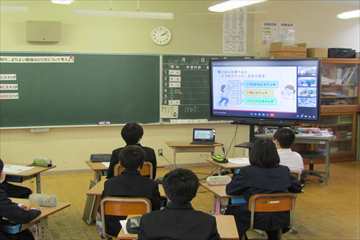 調書記の働きについて学んでいます。