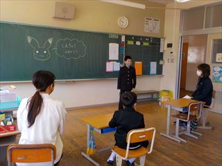 あおぞら学級の学級開きの様子です