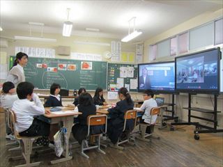 山佐小学校の友達の意見を聞いて考えが深まりました。