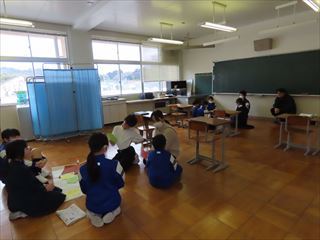にこにこ集会（人権集会）を行いました。