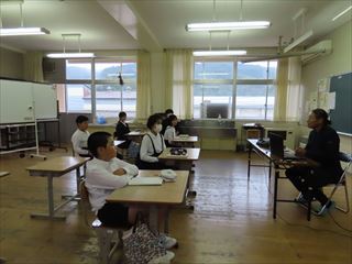 薬物乱用も同じように依存性が強いということでした。