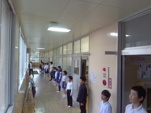 朝活動の時間に合唱練習をしました。