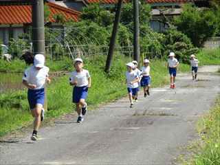 東比田でマラソン会がありました。