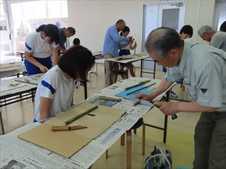 クラブで竹細工をしました。