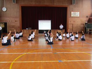 1学期頑張ったことを振り返りました。