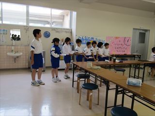 運動会の友達の頑張りや良さを伝え合いました。