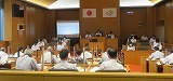 議場全体の様子です