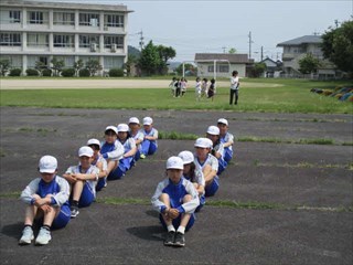 １年生避難