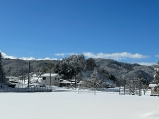 山と空の様子