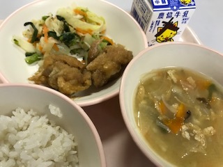 今日の給食です