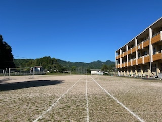 校庭の様子
