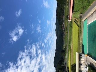 秋晴れの空