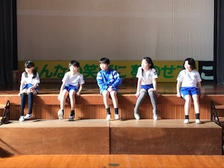 中学年学習発表会の練習