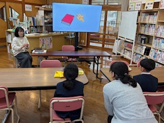 図書館オリ