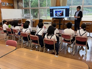 全校朝礼1