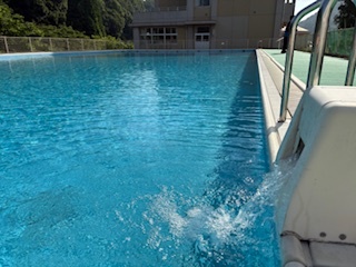 プールの様子