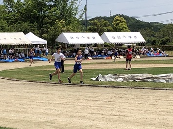 6年生男子1,000Mの様子です。