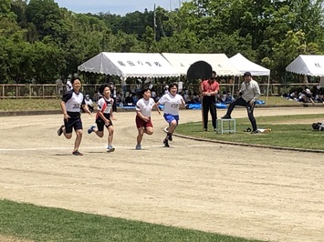 5年生女子100Mの様子です。