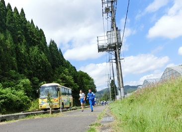 学校近くの道を走りました。