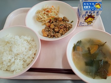 1018給食