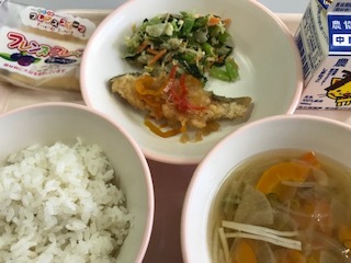 10月3日給食