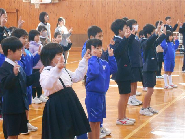 活動の様子２