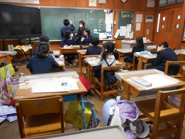 活動の様子２