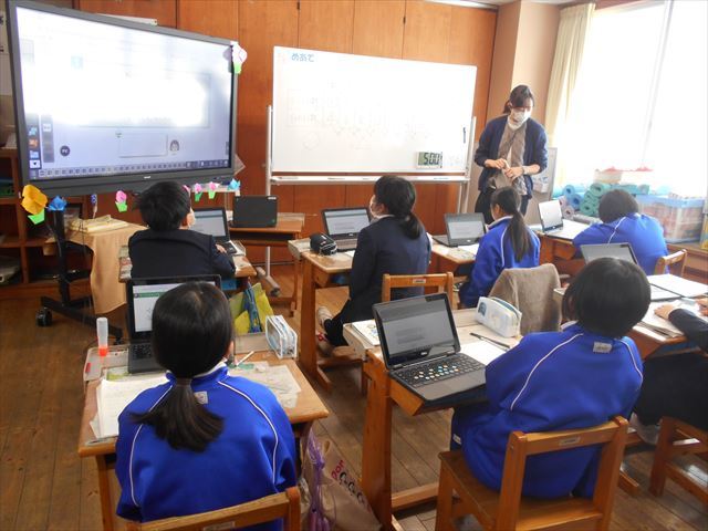 授業の様子４