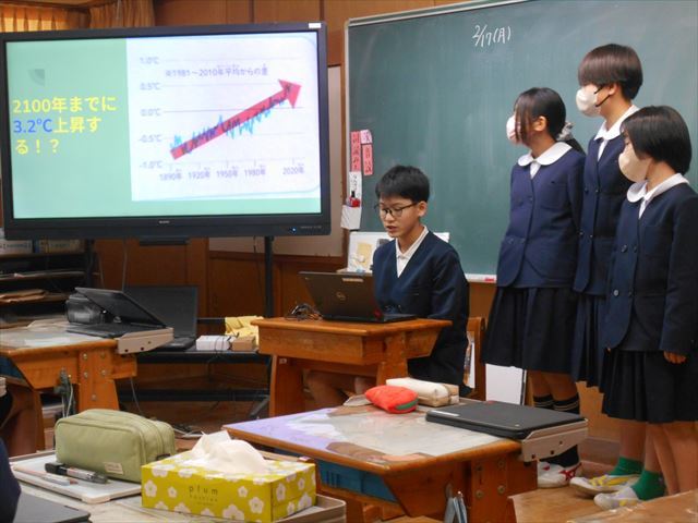 活動の様子２