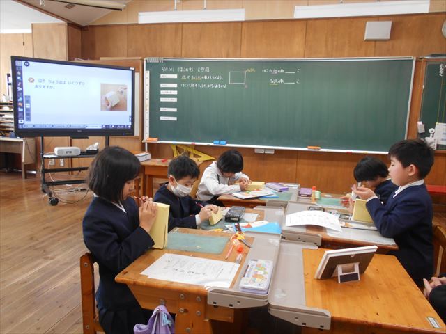 活動の様子２
